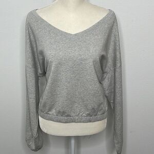 Offline cropped soft cotton blend sweatshirt. Size large. Elastic waist band.